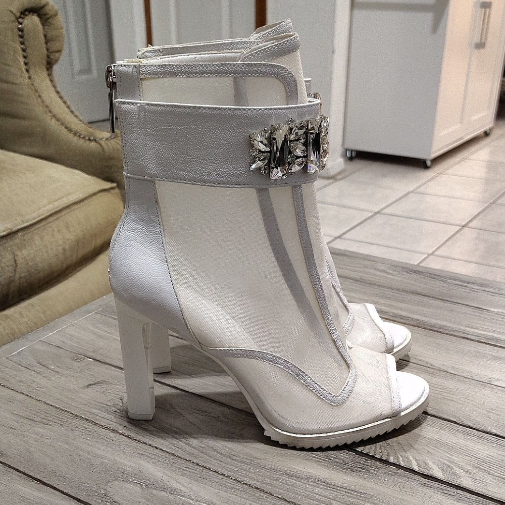 Karl Lagerfeld Elegant White Mesh Ankle Boots Size Women's 8 - Picture 3 of 12
